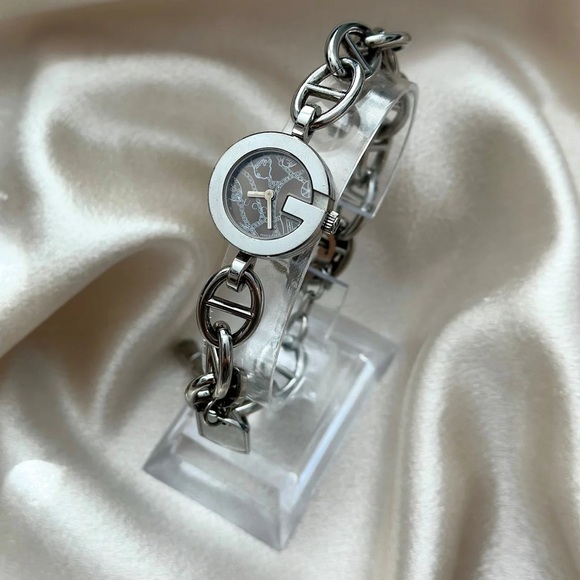 AUTHENTIC VINTAGE GUCCI SILVER CHAIN WATCH - Picture 3 of 7